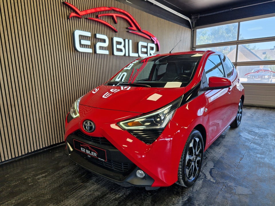 Toyota Aygo 1,0 VVT-i x-press 5d