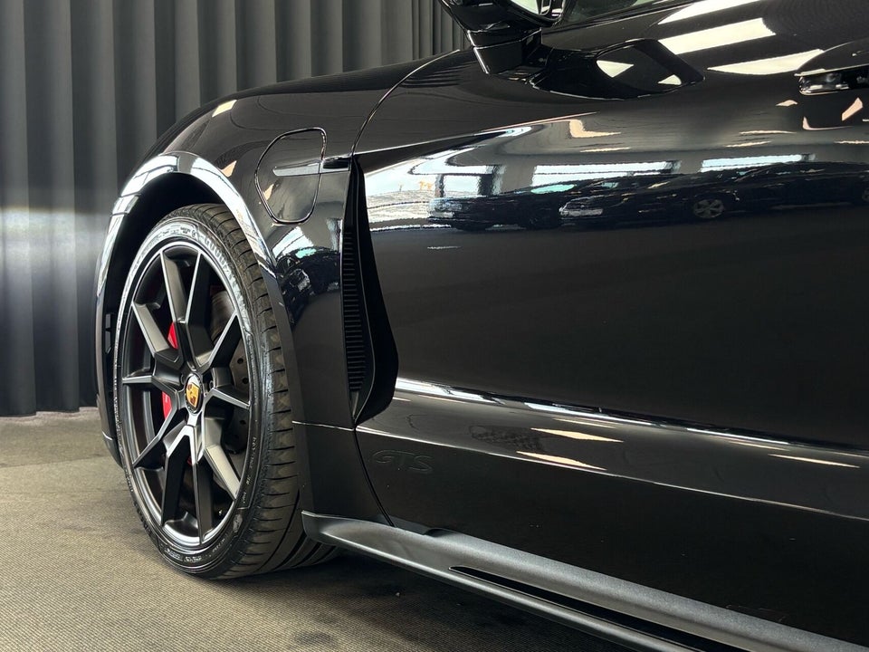 Porsche Taycan GTS Performance+ Sport Turismo 5d