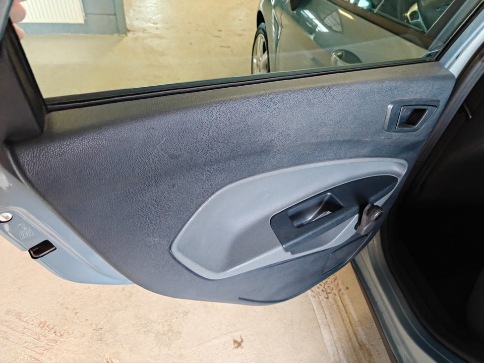 Ford Fiesta 1,25 60 Trend 5d