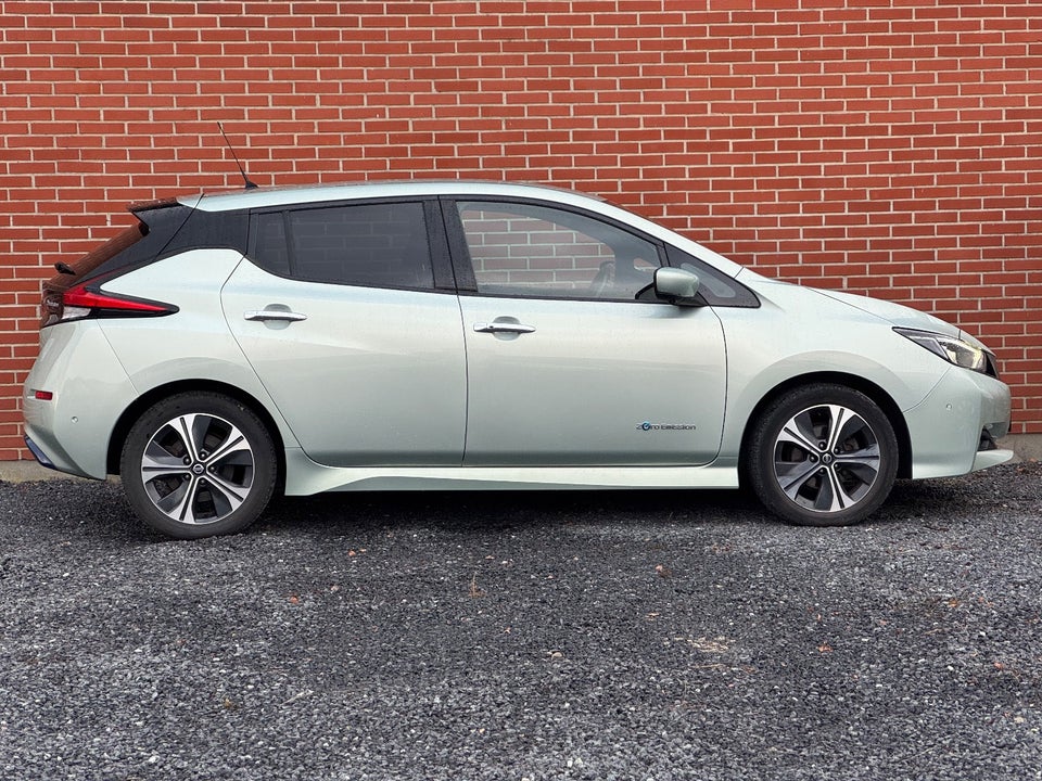 Nissan Leaf 40 Tekna 5d