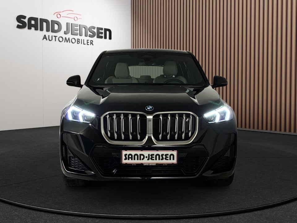 BMW iX1 xDrive30 M-Sport Premium 5d