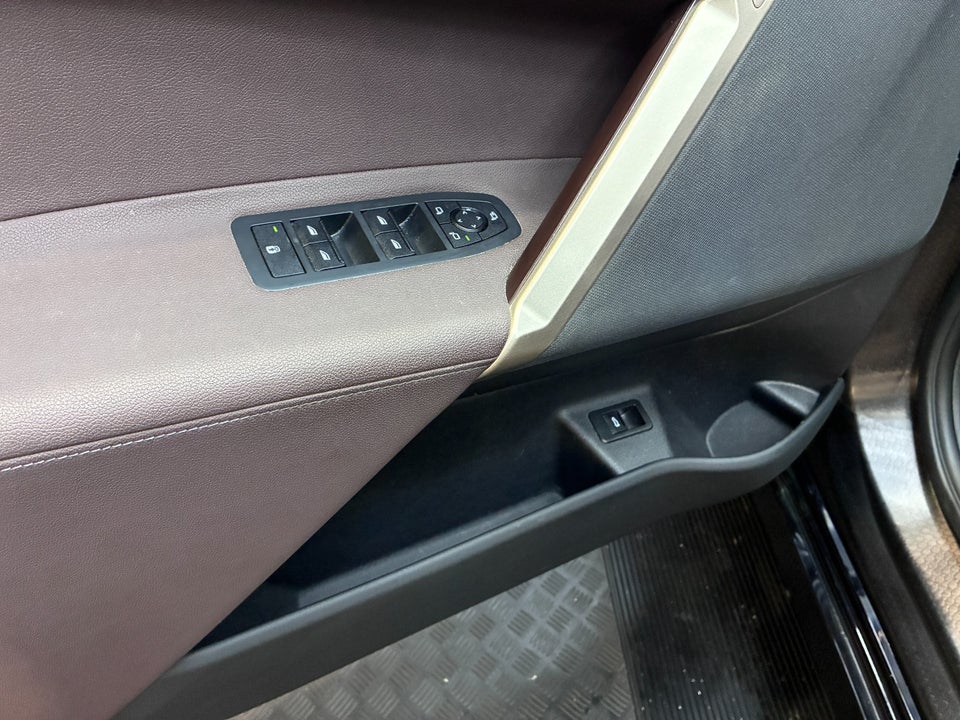BMW iX xDrive40 Sport 5d