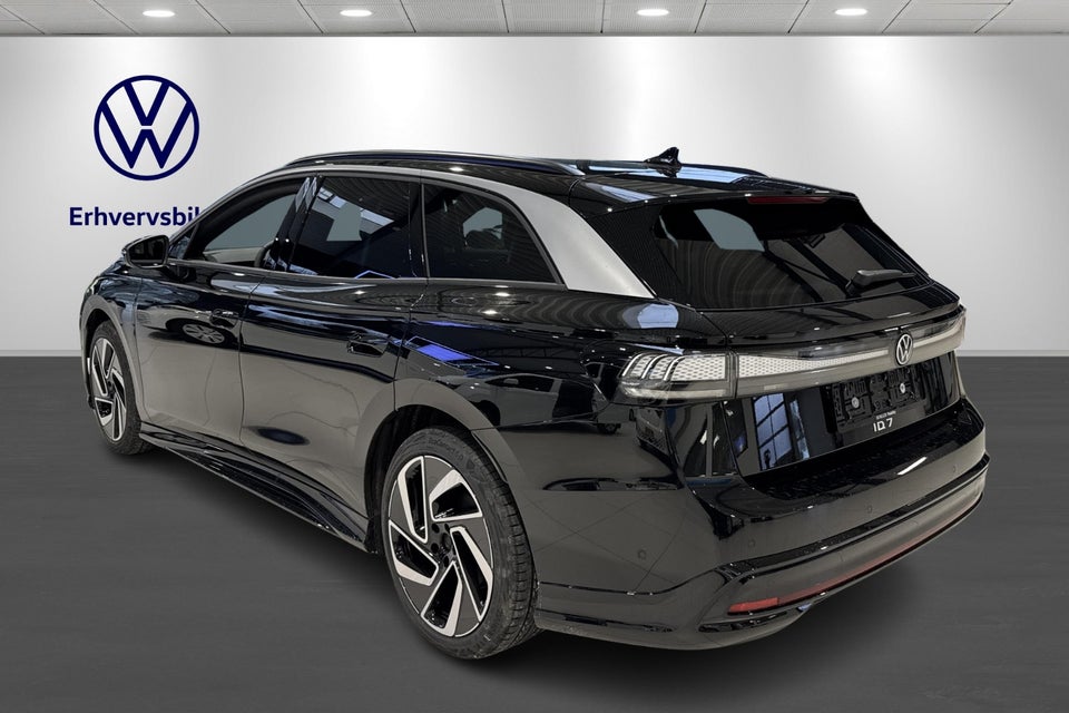 VW ID.7 77 Style+ Tourer Van 5d
