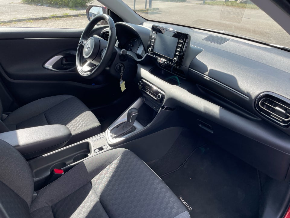 Mazda 2 1,5 Hybrid Pure+ CVT 5d