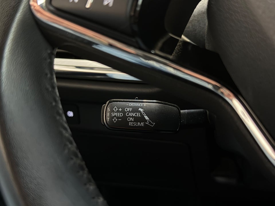 Skoda Enyaq 60 iV Loft 5d