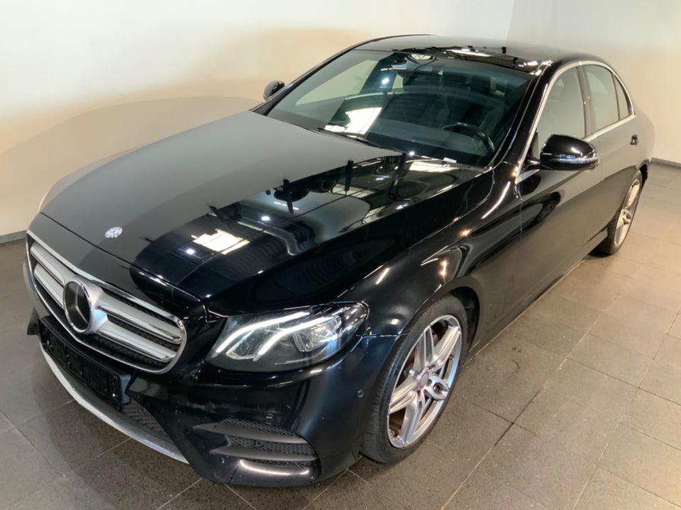 Mercedes E220 d 2,0 AMG Line aut. 4d