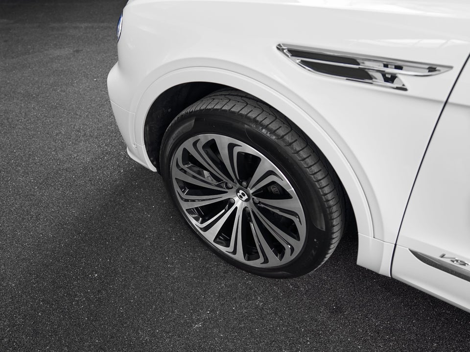 Bentley Bentayga 4,0 V8 aut. 5d