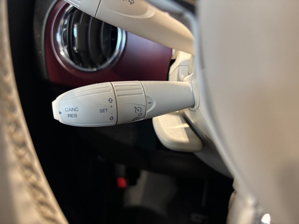 Fiat 500 1,2 Lounge 3d