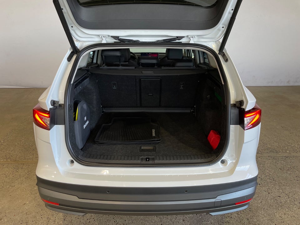 Skoda Enyaq 80 iV Plus Loft 5d