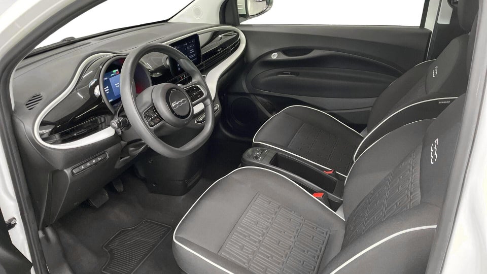 Fiat 500e 24 Action 3d