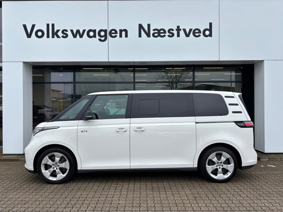 VW ID.Buzz 86 GTX 4Motion 7prs LWB 5d