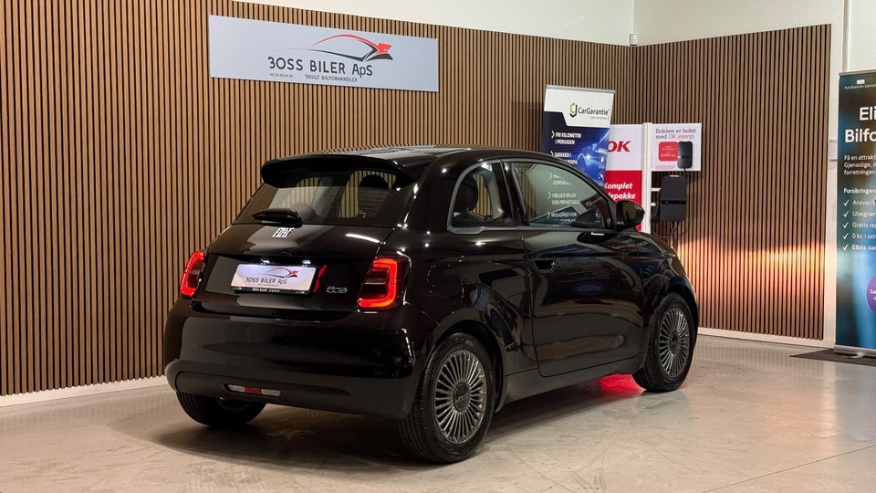 Fiat 500e 42 Icon 3d