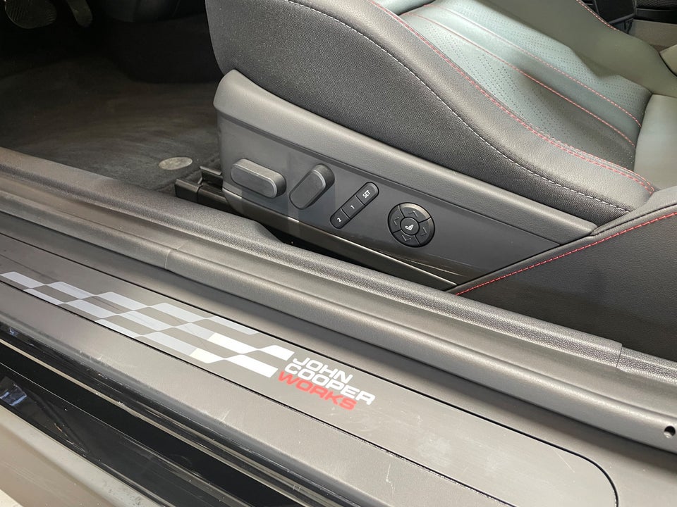 MINI Cooper SE JCW Trim XL 3d