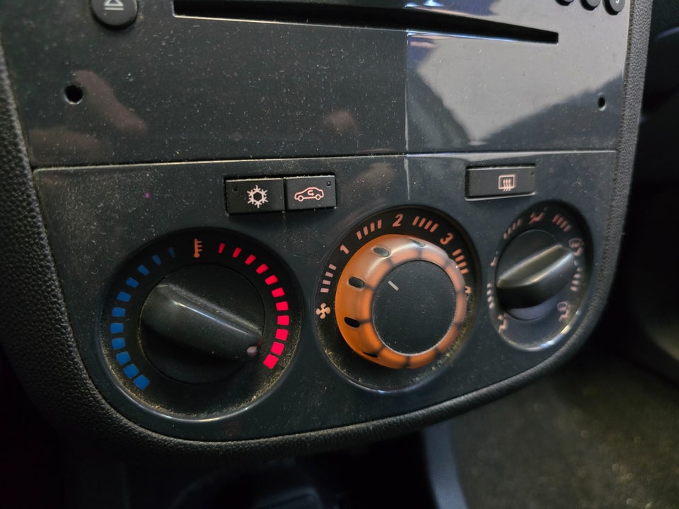 Opel Corsa 1,3 CDTi 95 Cosmo eco 5d