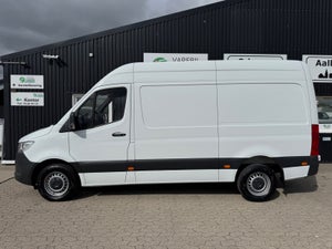 Mercedes Sprinter 316, modelår 2018, 180,000 km