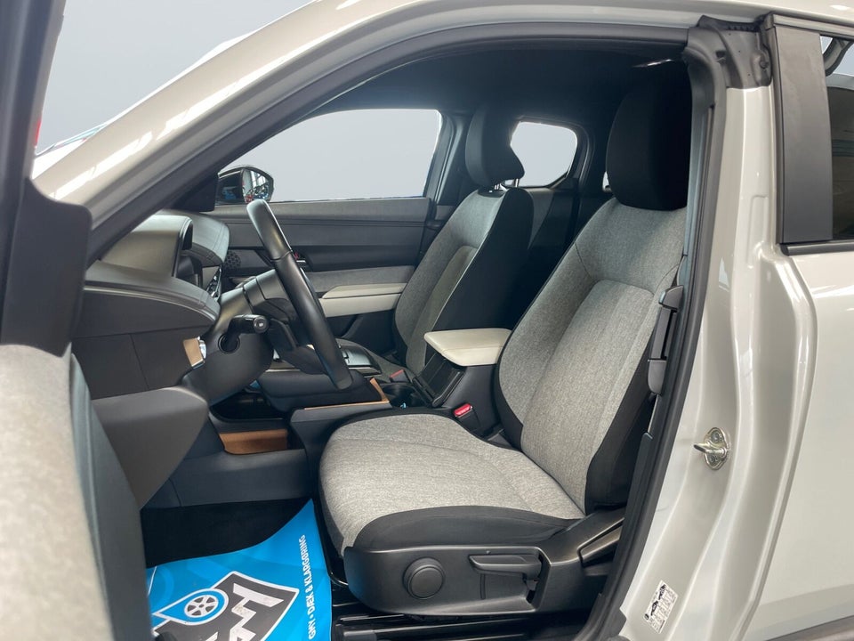 Mazda MX-30 e-SkyActiv Sky 5d