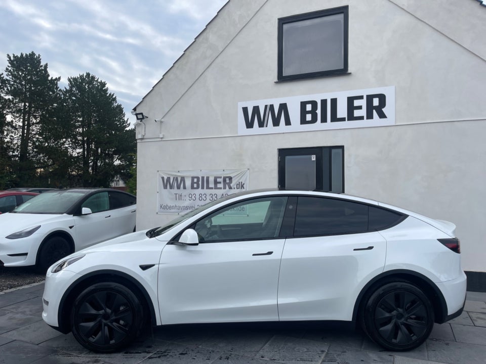 Tesla Model Y Long Range AWD 5d