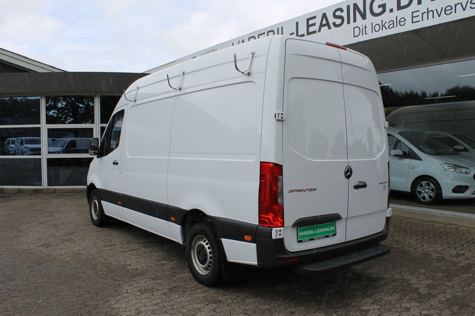 Mercedes Sprinter 316 2,2 CDi A2 Kassevogn aut. RWD