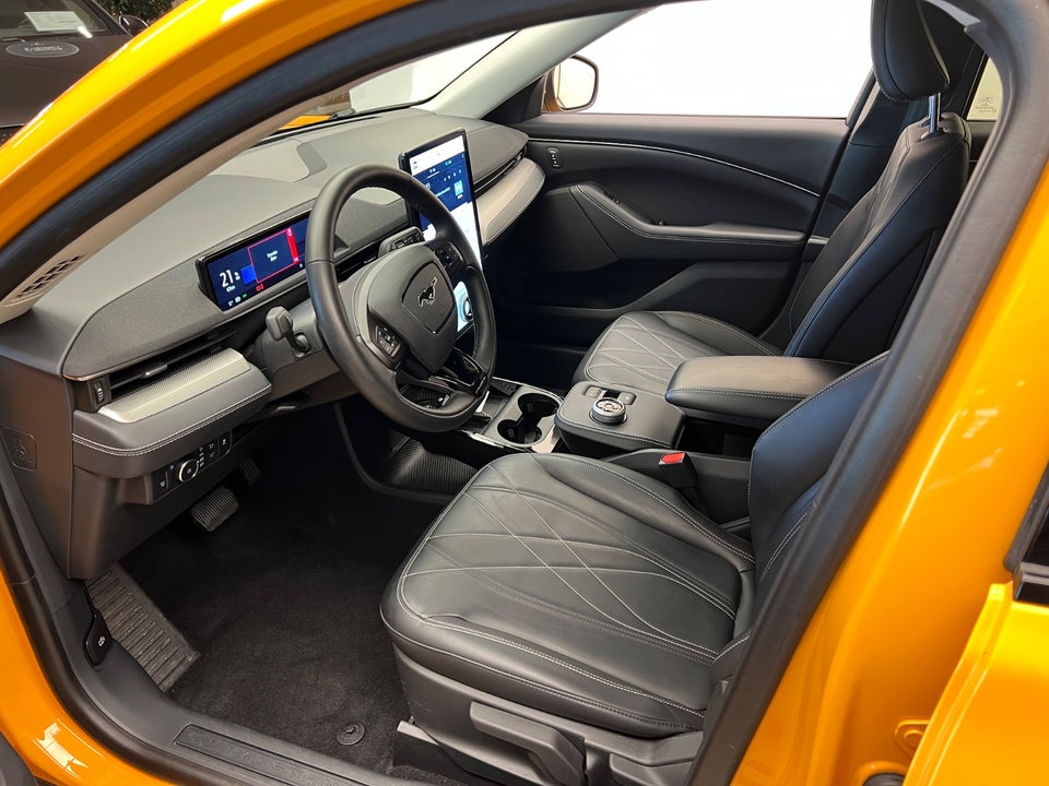 Ford Mustang Mach-E 88 Extended Range 5d