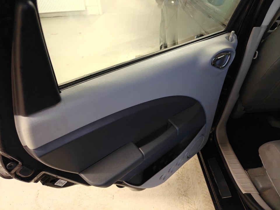 Chrysler PT Cruiser 1,6 Classic 5d