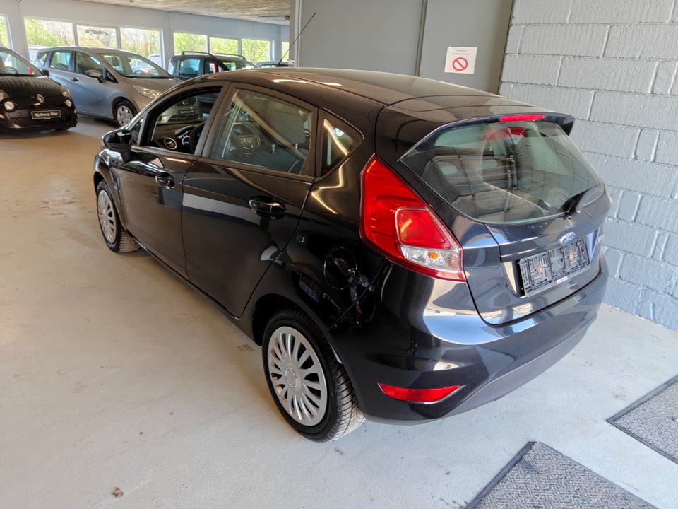 Ford Fiesta 1,0 65 Titanium 5d