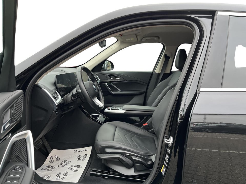 BMW iX1 xDrive30 X-Line 5d