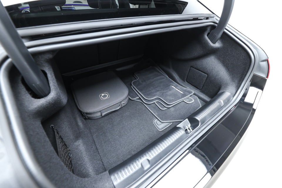 Mercedes EQE350+ AMG Edition 4d