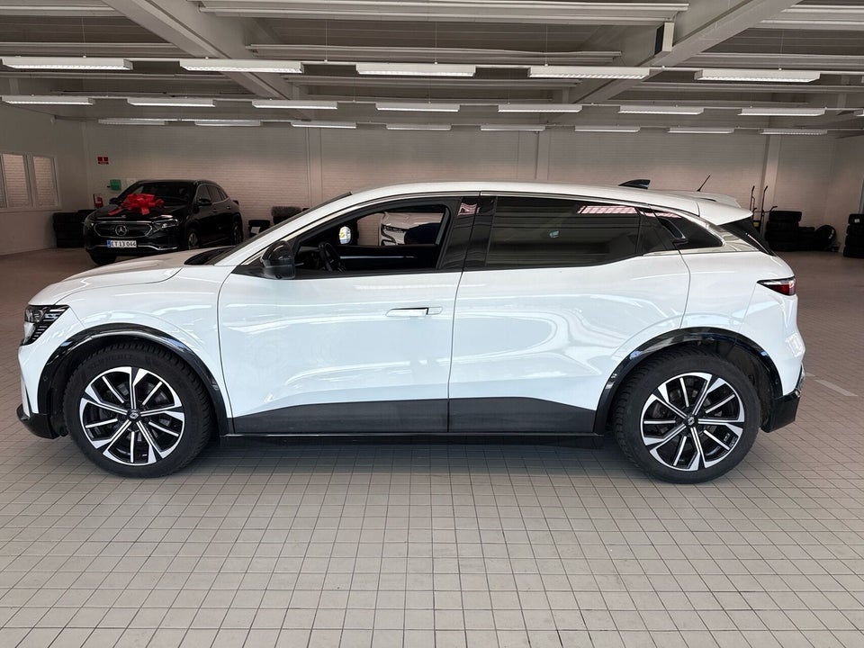 Renault Megane E-Tech 60 Techno 5d