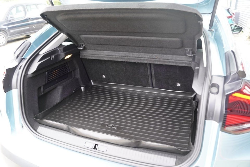 Citroën C4 1,5 BlueHDi 130 Feel EAT8 5d