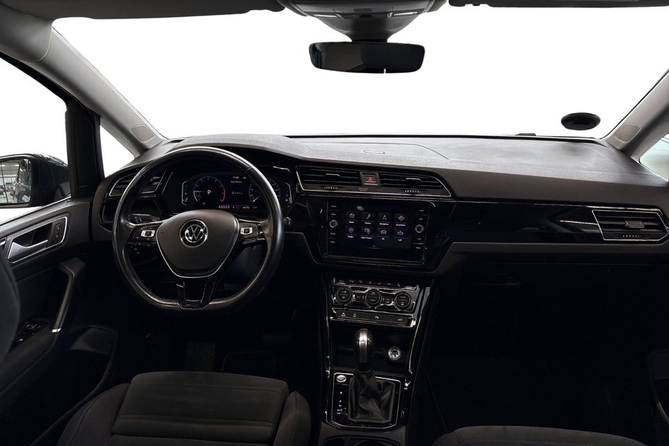 VW Touran 1,5 TSi 150 Highline Family DSG 7prs 5d