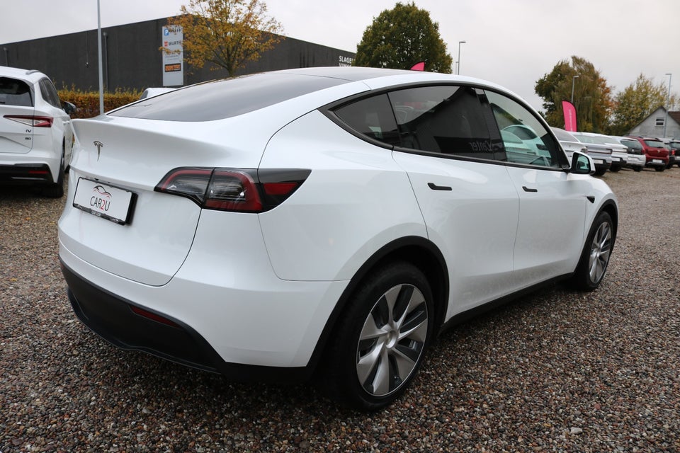 Tesla Model Y RWD 5d