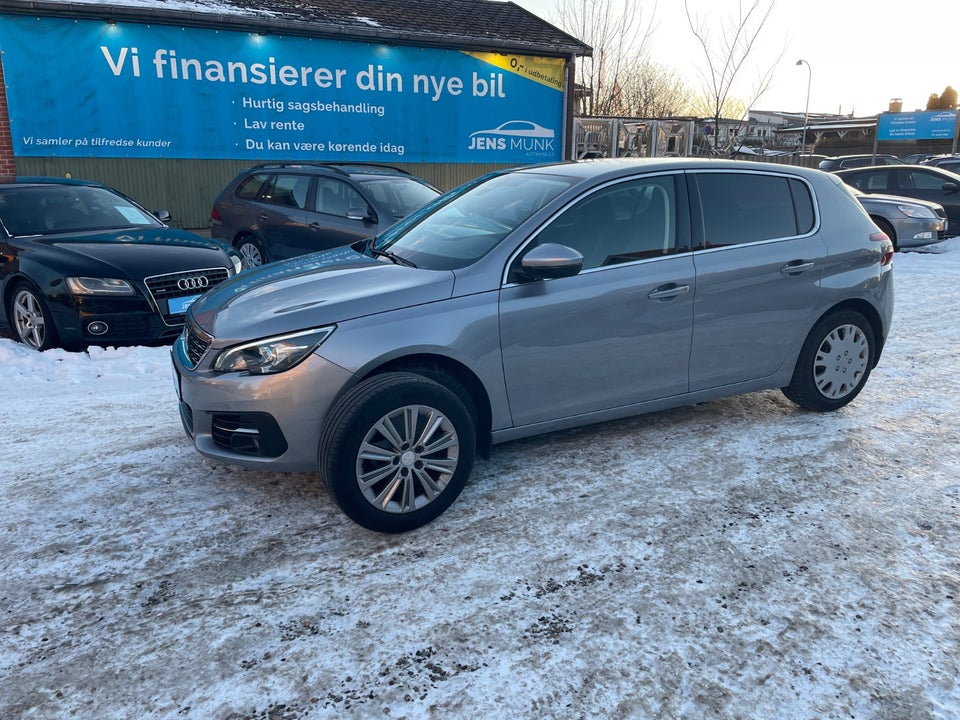 Peugeot 308 1,5 BlueHDi 130 Edition:210+ EAT8 5d