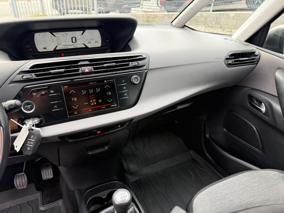 Citroën Grand C4 Picasso 1,2 PureTech 130 Iconic 7prs 5d