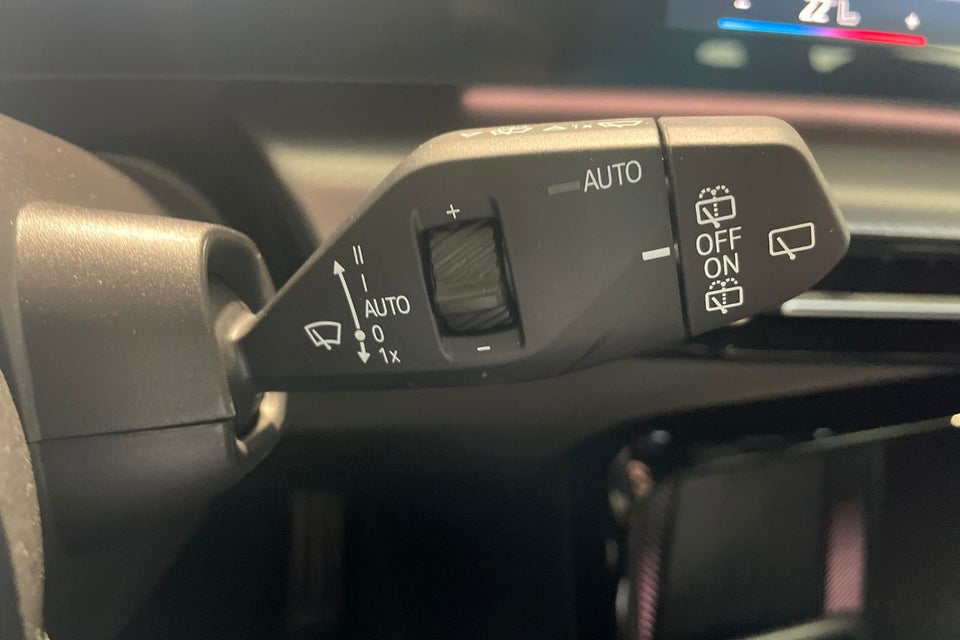 BMW iX1 xDrive30 M-Sport 5d