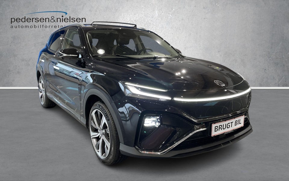 MG Marvel R Luxury 5d