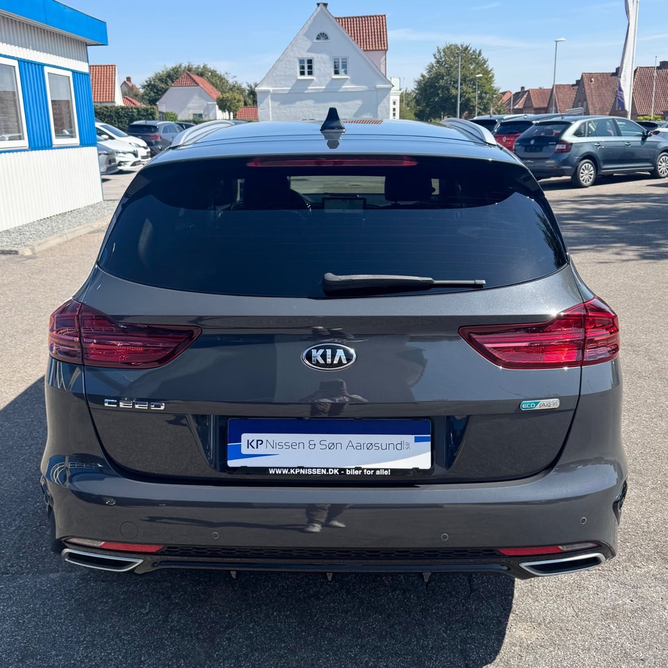 Kia Ceed 1,6 PHEV Upgrade SW DCT 5d