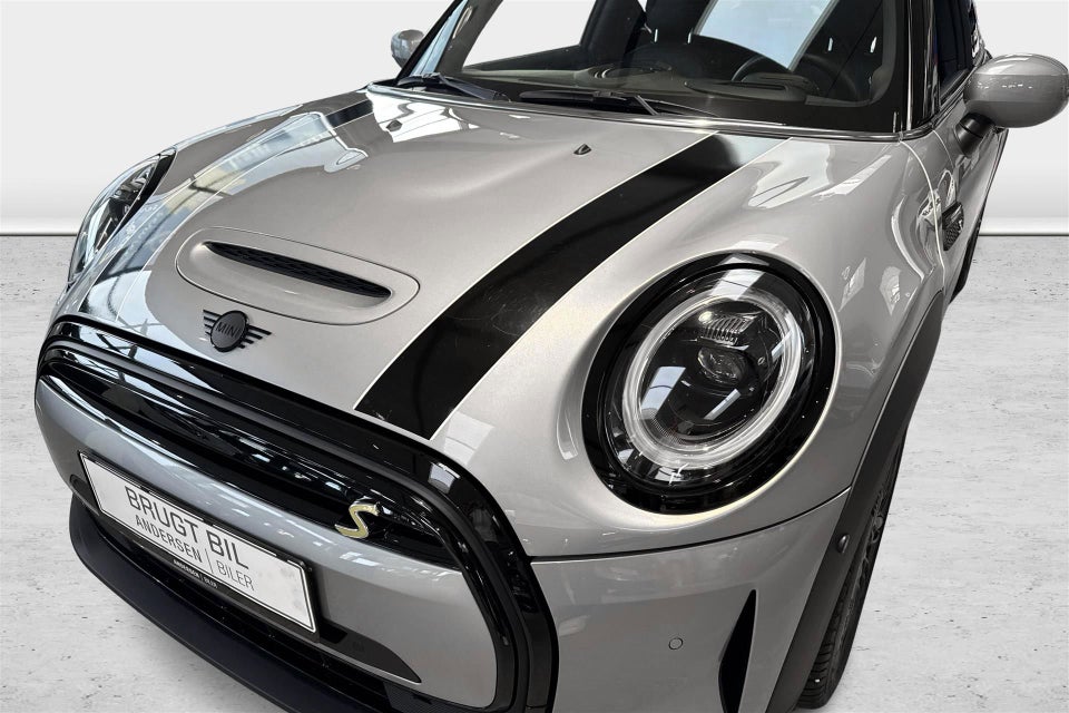 MINI Cooper SE Maximise 3d