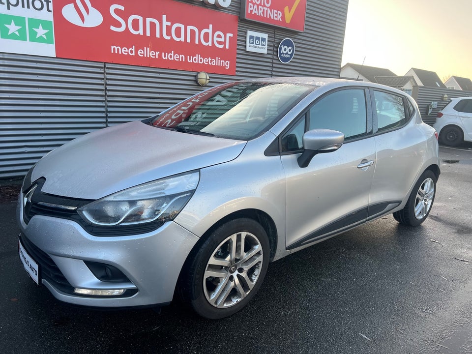 Renault Clio IV 1,5 dCi 90 Zen 5d