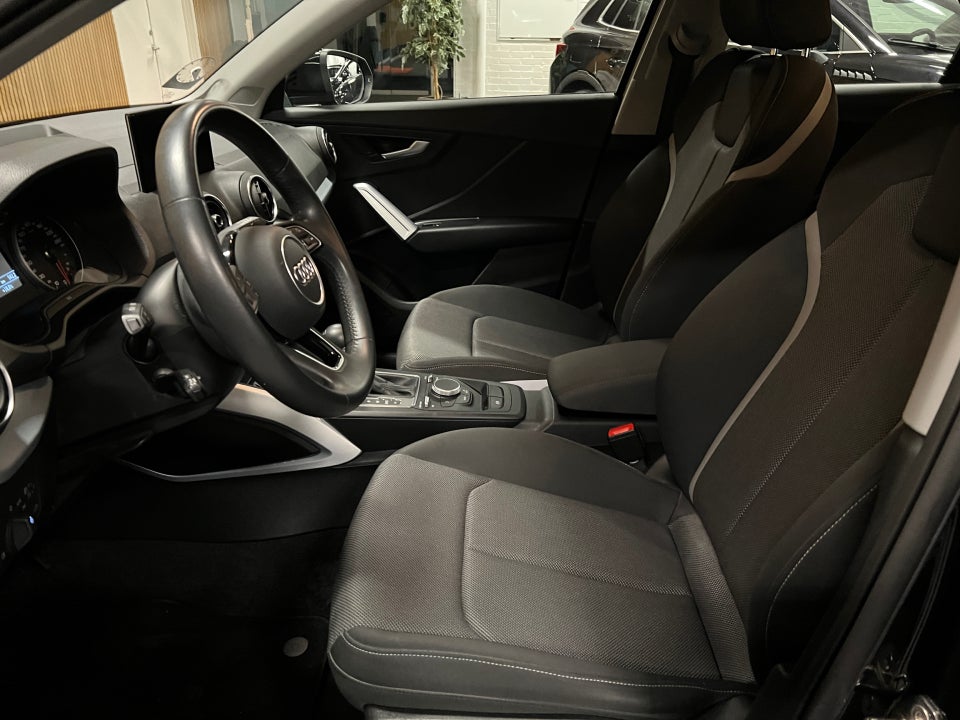 Audi Q2 35 TFSi Sport Prestige Select S-tr. 5d