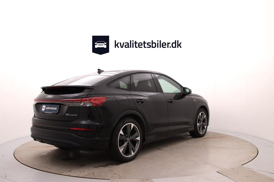 Audi Q4 e-tron 40 S-line Sportback 5d
