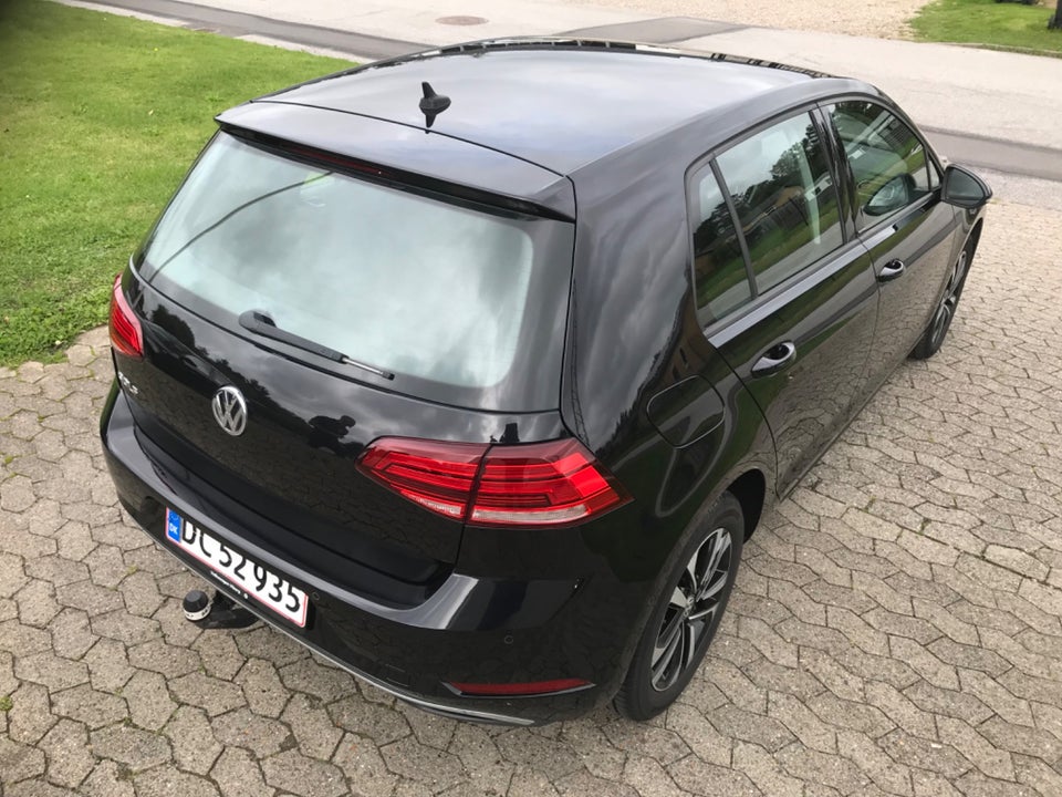 VW Golf VII 1,6 TDi 115 IQ.Drive 5d