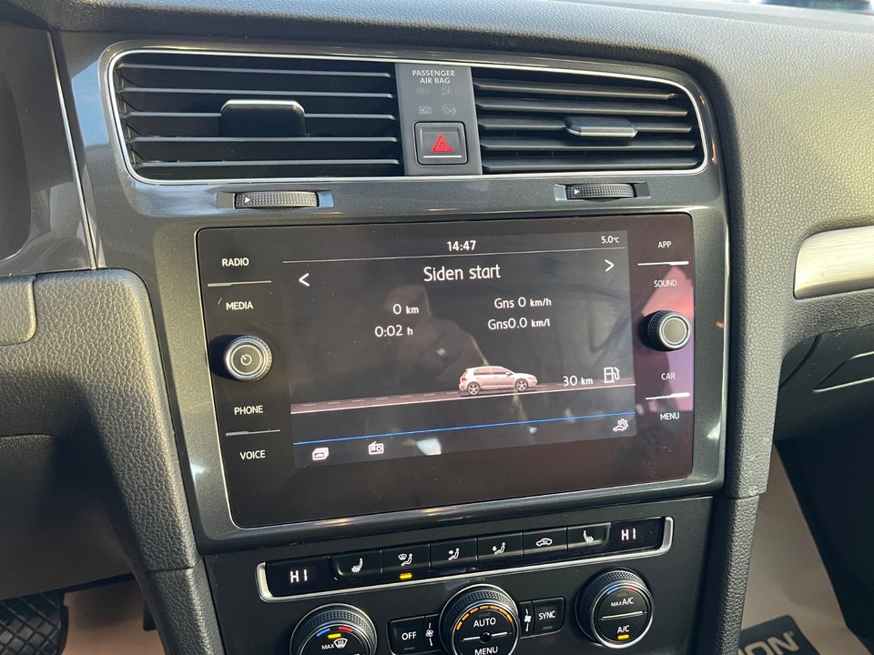 VW Golf VII 1,5 TSi 130 Comfortline DSG 5d