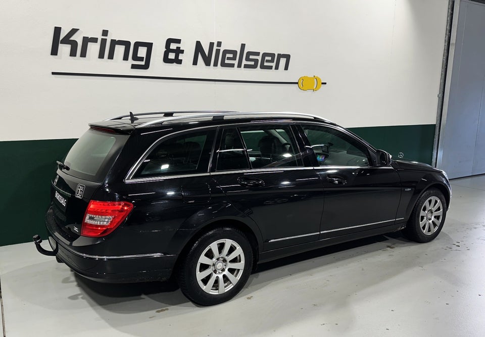 Mercedes C220 2,2 CDi Avantgarde stc. aut. 5d