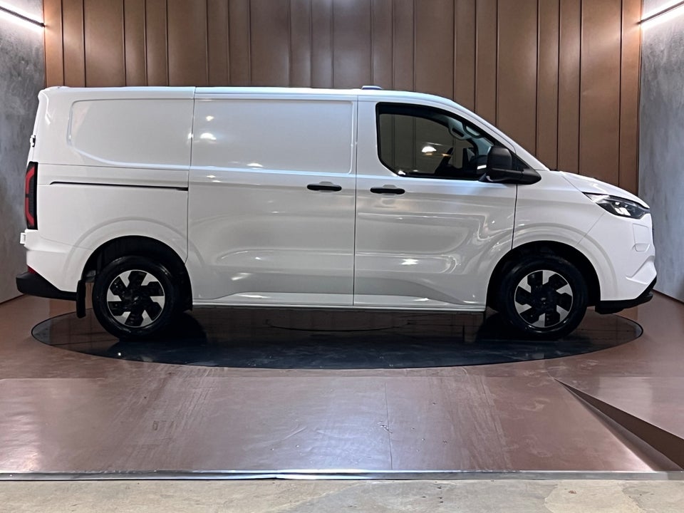 Ford E-Transit Custom 320S 64 Trend