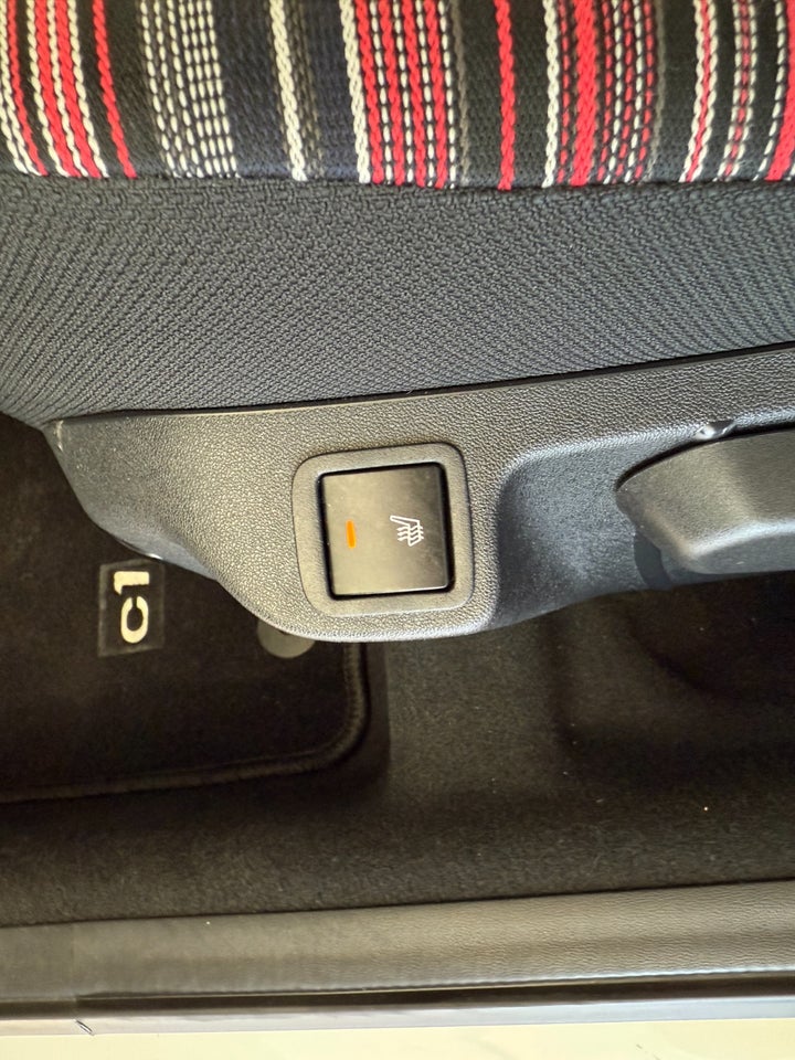 Citroën C1 1,0 VTi SportLine 5d
