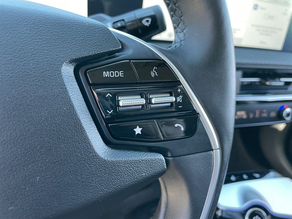 Kia EV6 77 Long Range Upgrade 5d