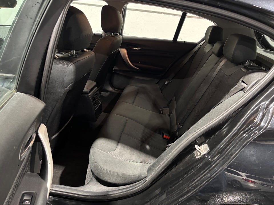 BMW 120i 1,6 aut. 5d