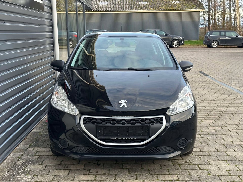 Peugeot 208 1,0 VTi Active 5d