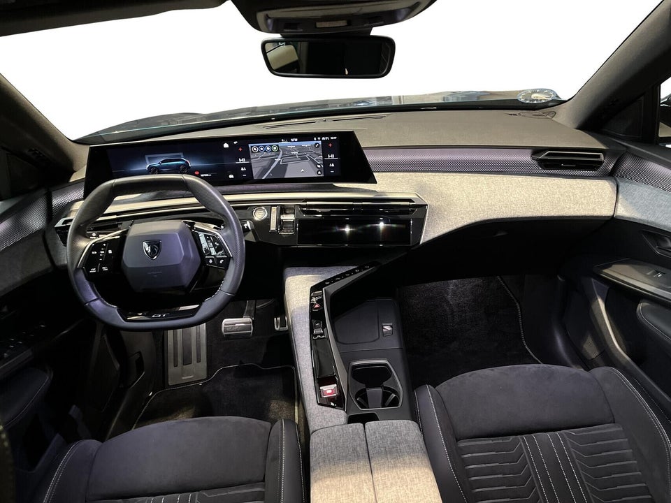 Peugeot e-5008 77 GT Pack 7prs 5d