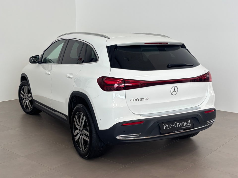 Mercedes EQA250 Progressive 5d